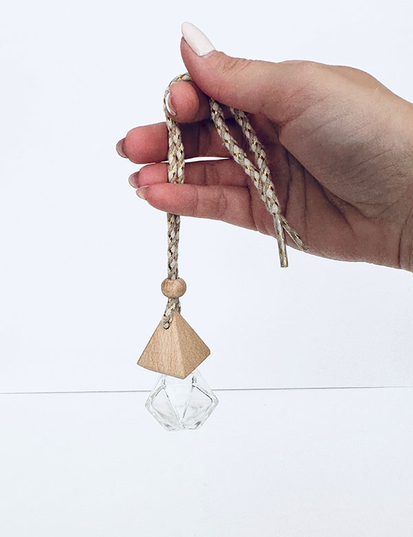 hanging car diffuser diy